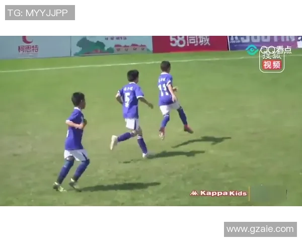 足球小将中的意大利球星崛起之路：从天赋少年到世界级球员的成长历程