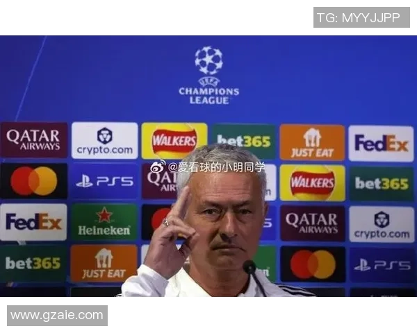 老年痴呆症困扰下的足球传奇人物回忆与挑战 老年痴呆症困扰下的足球传奇人物回忆与挑战